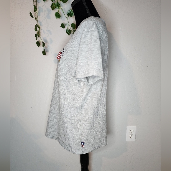 Vintage Disney Mickey And American Flag Waffle Grey Tee Size Medium - Picture 5 of 9